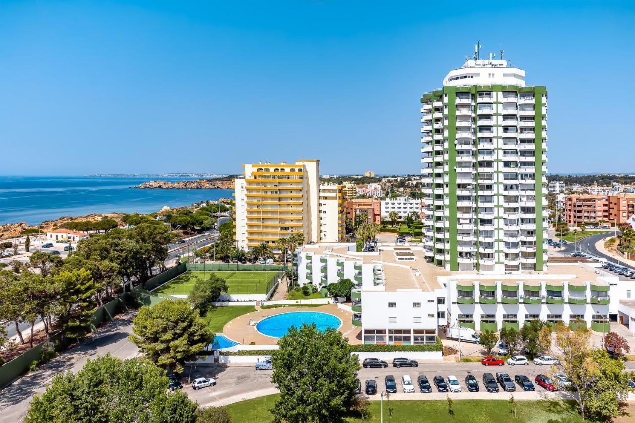 Charming Apartment W/ Pool & Balcony In Portimao By Lovelystay 외부 사진